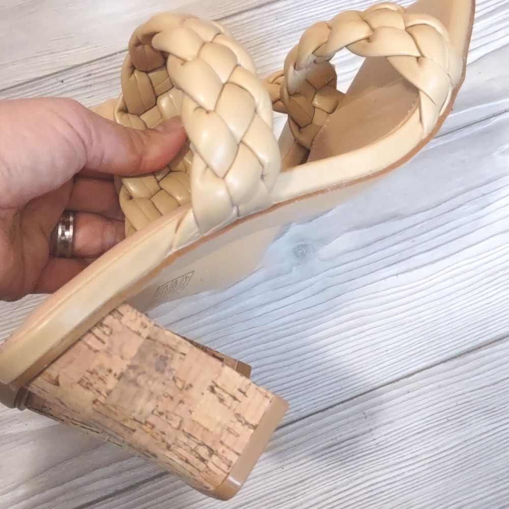 (5-4312)  LACUONE Women's Mid Heels Square Toe Block Heeled Sz 9 - Picture 6 of 10